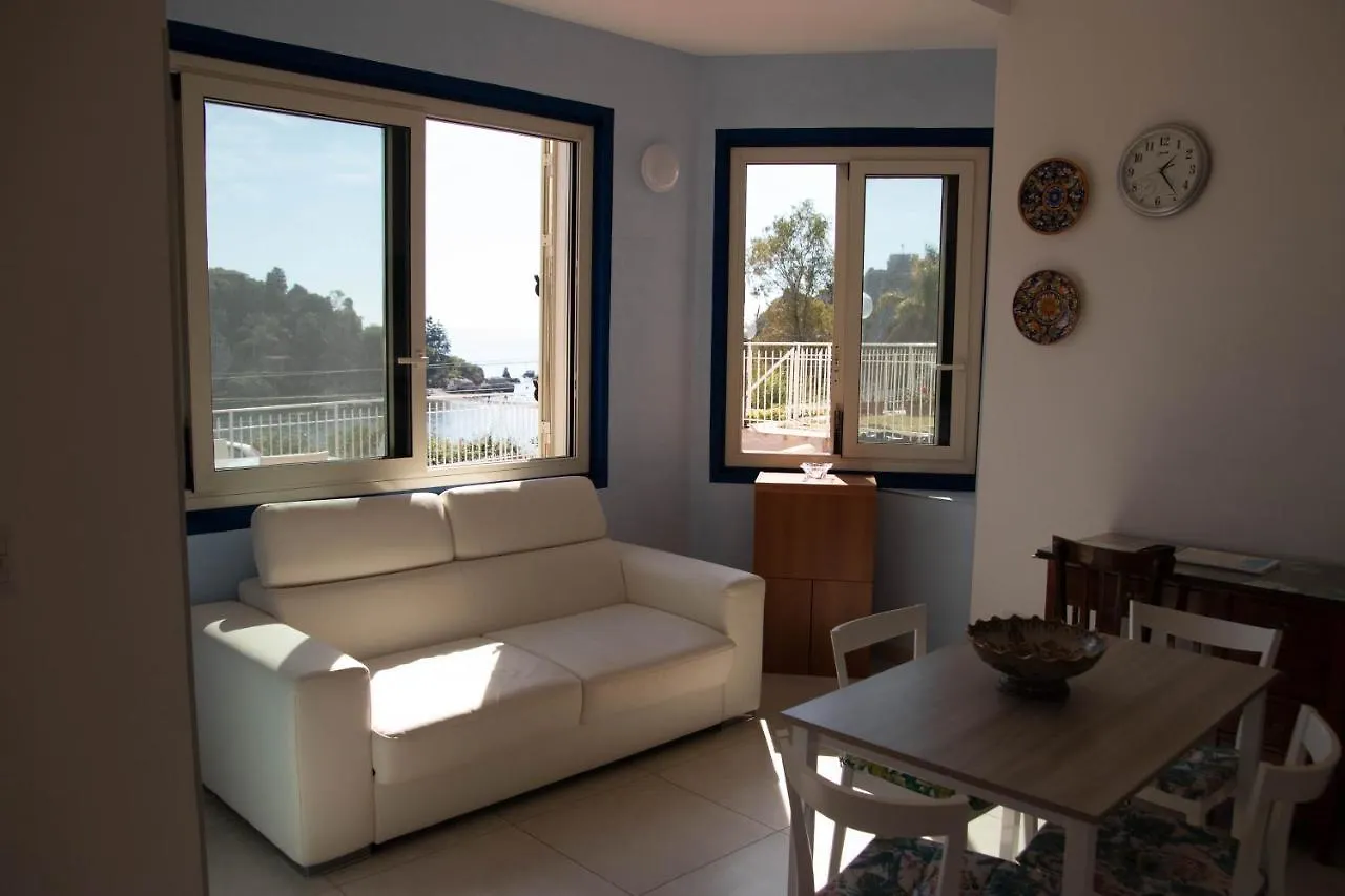 Taormina Isola Bella Suite 0*,  Италия